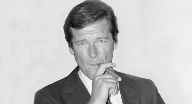 Már statisztaként is megdobogtatta a női szíveket Roger Moore