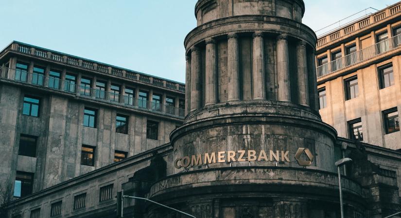 Németország nem kér a Commerzbank külföldi felvásárlásából