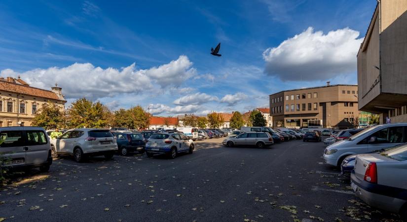 Lassan halad a mélygarázs engedélyeztetése, a terület kisajátítása még hátra van