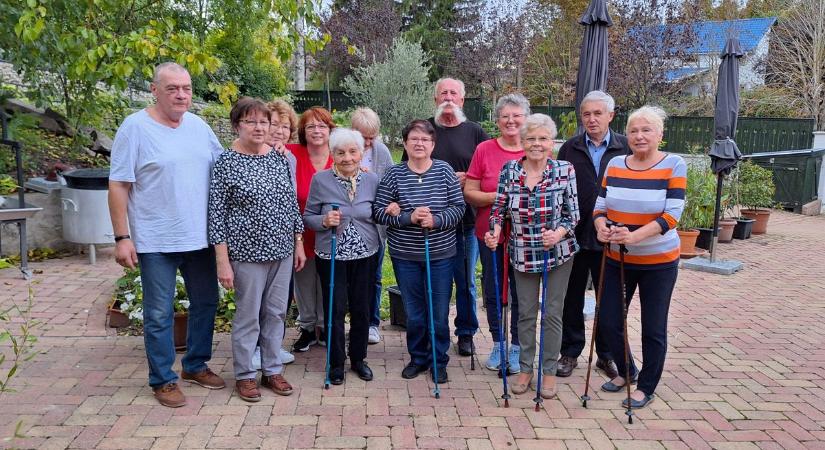 Kulcsi Nordic Walking Klub: egészséges mozgás és összetartó közösség