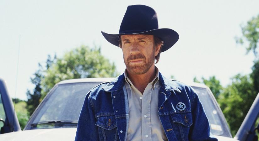 Chuck Norris ”besétált az X-Faktorba”, és Majkáék kiestek