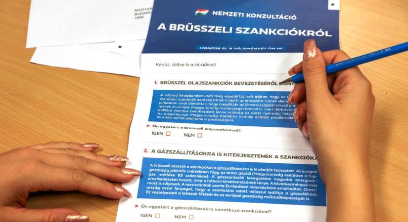 Európában is egyedülálló demokratikus eszköz a konzultáció, a balliberális ellenzék mégis állandóan támadja