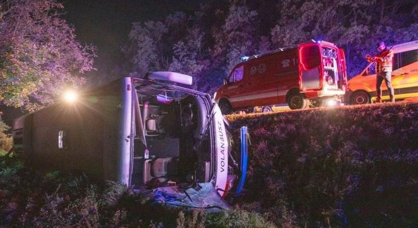 Megszólalt az egyik utas az alsónemesapáti buszbalesetről