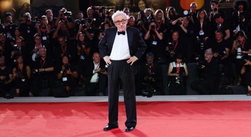 Woody Allen: Otthon csak egyetlen könyvünk volt, az is gengszterekről szólt