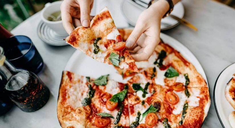 Egy igazán szellemes szezonális fogás: így készül a Halloween Ghost Pizza