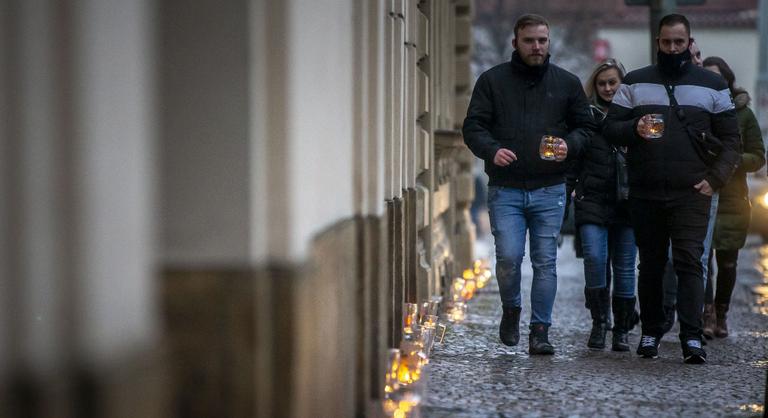 Elege van a cseh fővárosnak, Prága betiltja a kocsmatúrákat