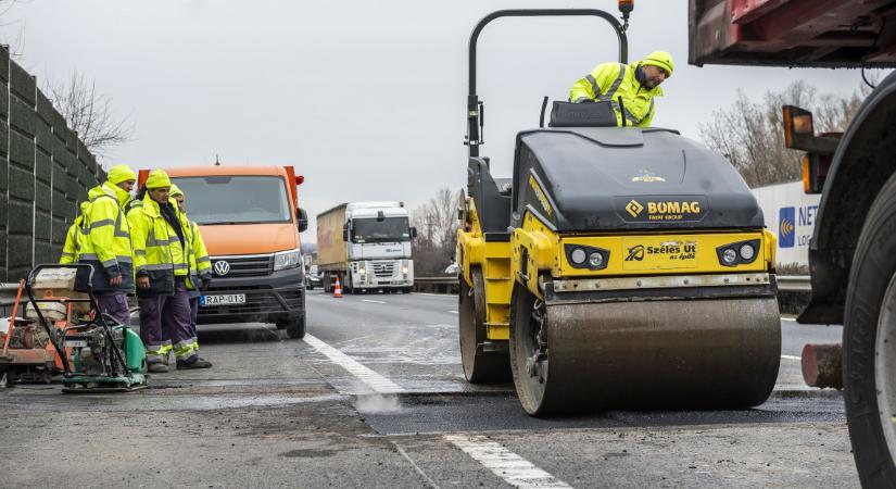 Autósok, figyelem! Megkezdődnek a munkálatok a forgalmas szakaszon, sokakat érinteni fog