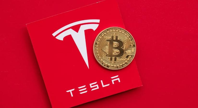 Két év után újra Bitcoin tranzakciókat hajtott végre a Tesla