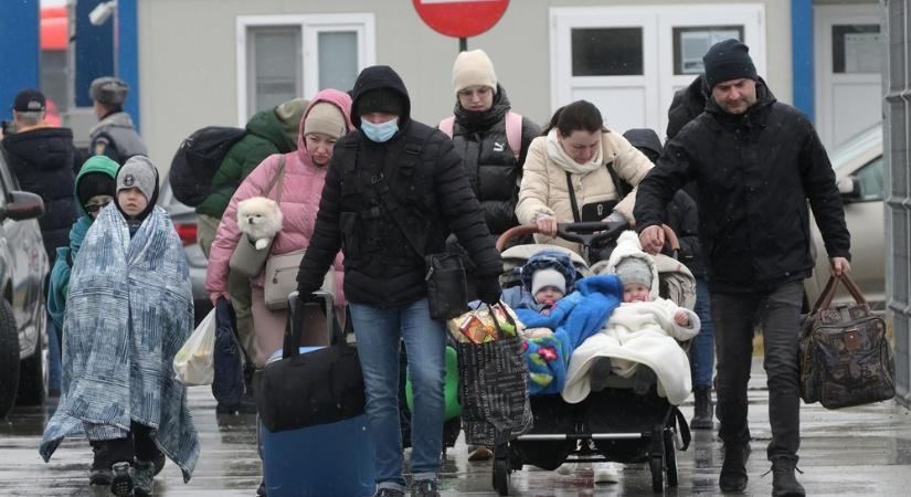 Több mint kilencezren érkeztek Ukrajnából szerdán