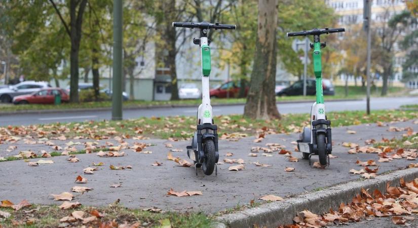 Miért ne vezess részegen elektromos rollert? Mert úgy jársz, mint ez a vasi férfi