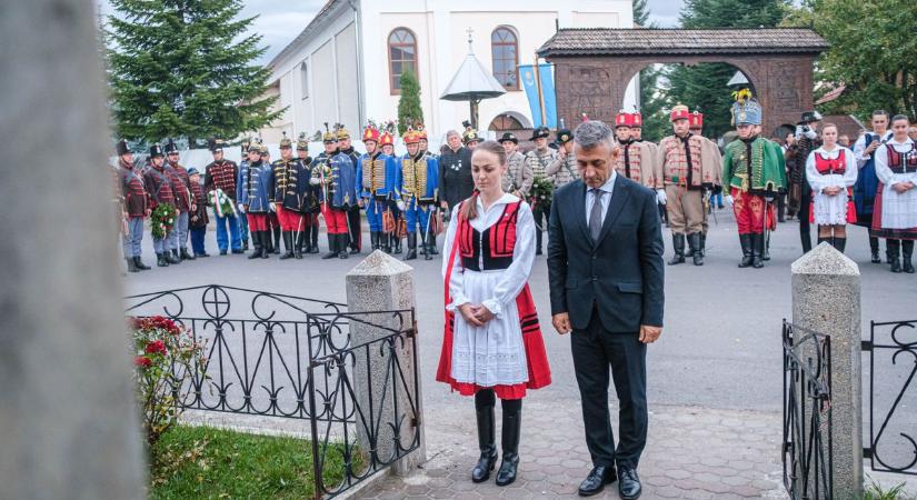 Búcsúznak Potápi Árpád Jánostól az erdélyi szervezetek, intézmények és politikusok