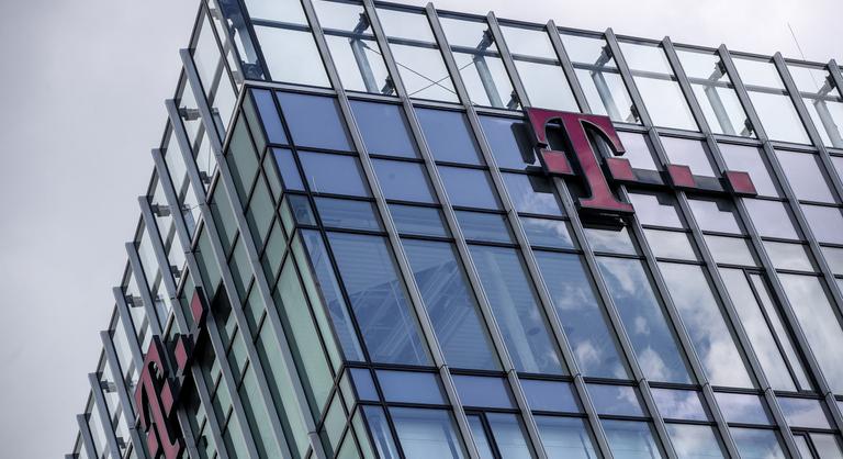 Leállás jön a Telekomnál, kulcsfontosságú szolgáltatások nem lesznek elérhetők