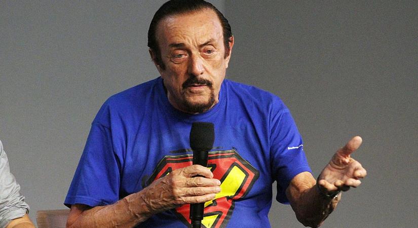 Meghalt Philip Zimbardo, a híres stanfordi börtönkísérlet atyja