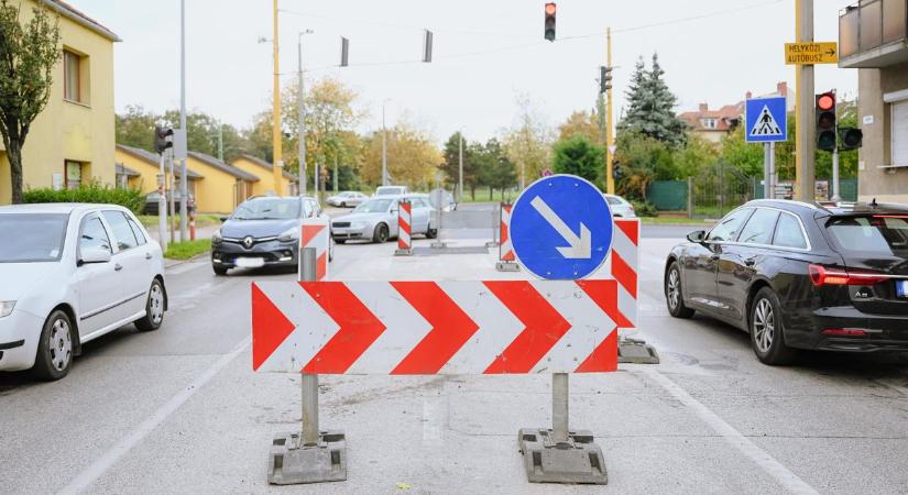 Útlezárások - Feloldják a terelést a Csengery utcában