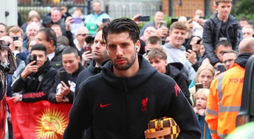 Gyászol egy rajongó, Szoboszlai Dominik darabokra törte a liverpooli lányok szívét