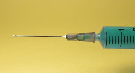 Infektológus: Ne az átlagember válasszon a vakcinák közül, hanem az orvosa