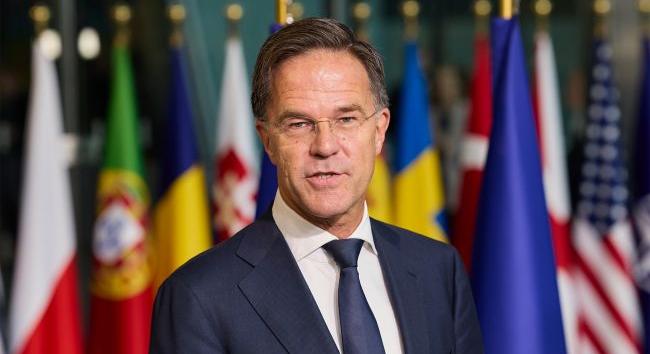 Ukrajna NATO-csatlakozása visszafordíthatatlan folyamat, de időbe telik – Rutte