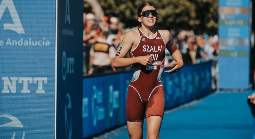 Ezüstérmes a junioroknál Szalai Fanni a triatlon világbajnokságon