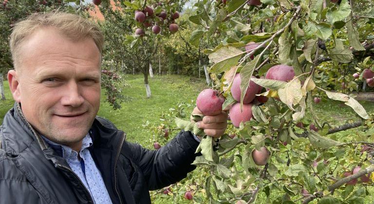 Gyümölcsfa ültetésre fel! Hogyan válasszunk, és mire figyeljünk? – Sipos Gazda tanácsai