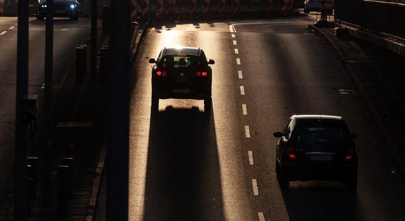 Újabb forgalmas fővárosi úton csökkentik a sebességhatárt