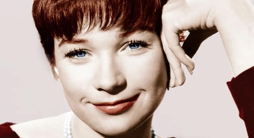 Így néz ki most, 90 évesen Shirley MacLaine, egykori legendás hollywoodi színésznő