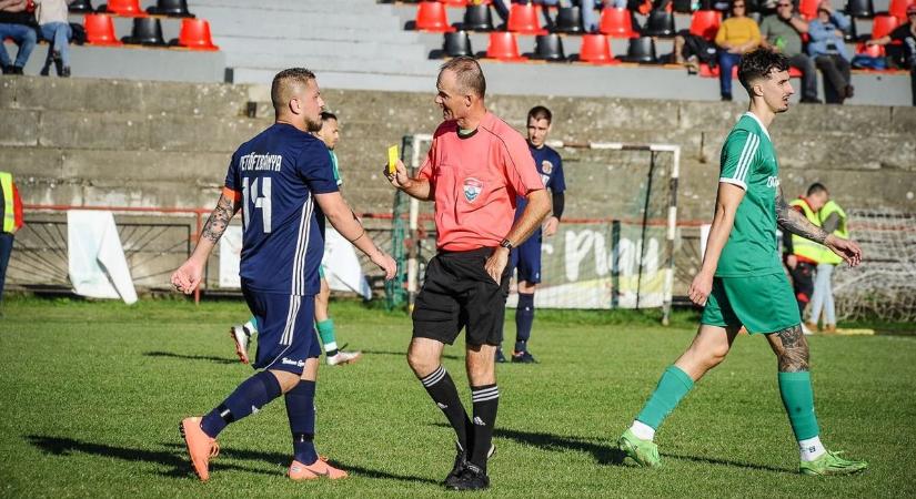 Feszült forduló a II. osztályban: nyolc mérkőzésen kilenc piros lap