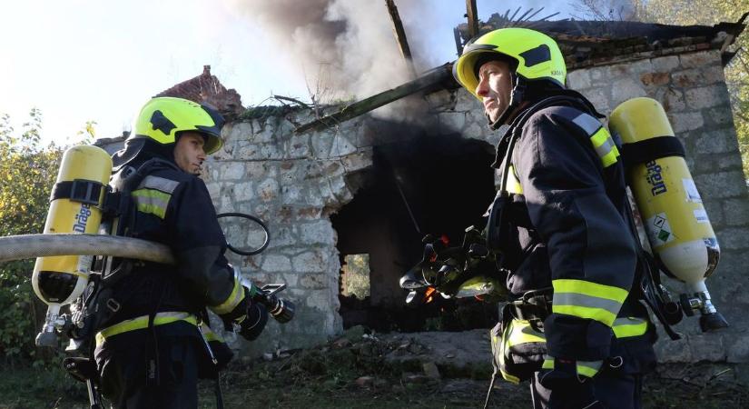 Megszűnik az ügyfélkapu, videó a balesetről, forgalmi változás a Gömöri felüljárónál és nemzetközi gyakorlat