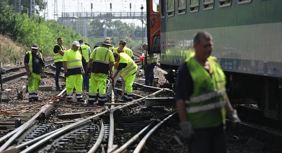 Újabb vonat siklott ki a Keletiben