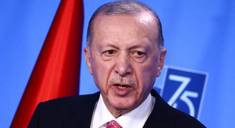 Erdogan részt vesz a BRICS-csúcson, Törökország a többpólusú világrend felé tesz lépéseket