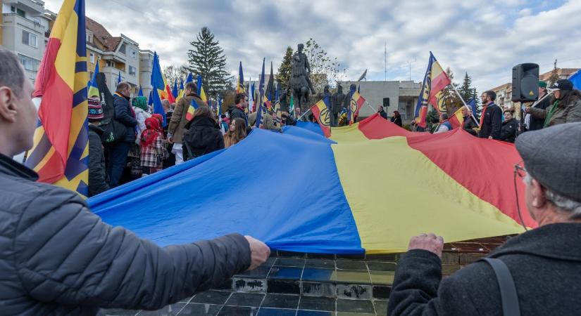 Elfogadta a szenátus az AUR tervezetét, amely megszüntetné a székelyföldi románok „diszkriminációját”