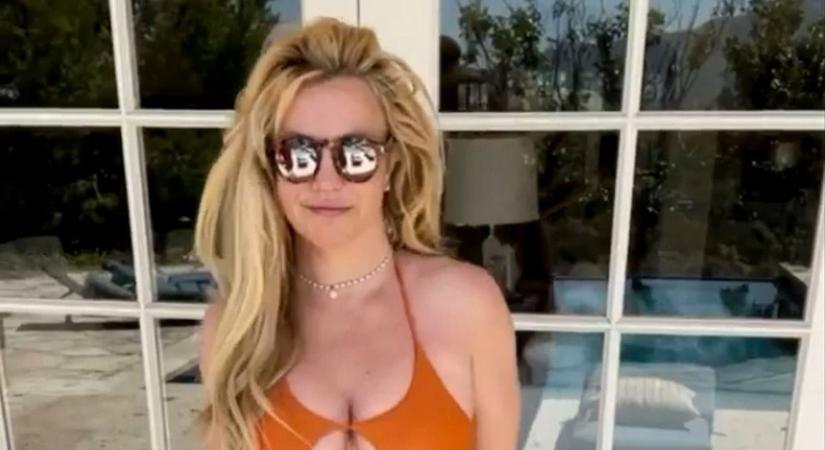 "Hozzámentem" - ismét megházasodott Britney Spears, rajongói sokkot kaptak a hírtől