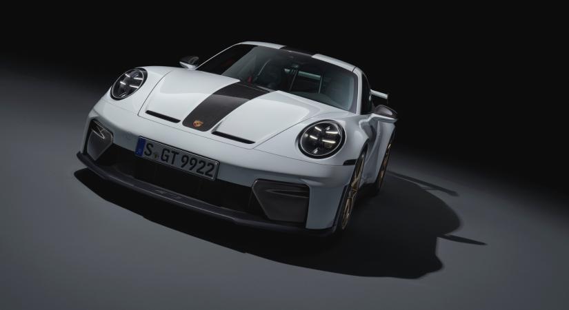 Élesebb sportautó lett a megújult Porsche 911 GT3