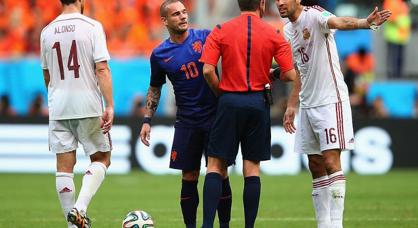 Sneijder: “Busquets egy síró kisbaba volt”