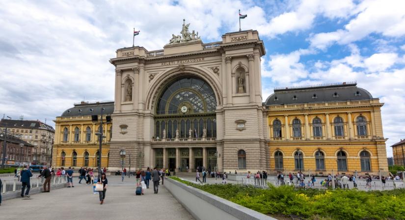 A Keleti pályaudvaron zavartalan a vonatközlekedés kedd hajnalban