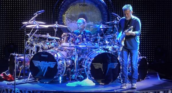 Közzétették Alex és Eddie Van Halen utolsó közös instrumentális szerzeményét: 'Unfinished'