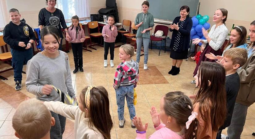 Hittanosok őszi alkalma a beregszászi római katolikus plébánián - Hálaadás és szüreti mulatság