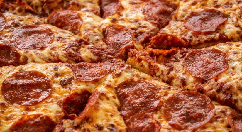 Óriási üzlet – kokaint adtak a pizza mellé