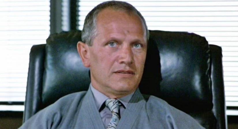 Ő volt a Beverly Hills-i zsaru főgonosza – Friss fotókon a 87 éves Steven Berkoff