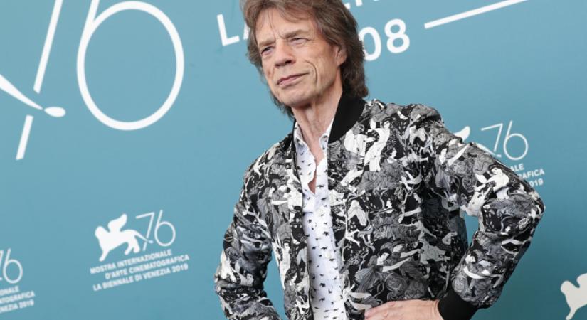 Egyszerűen látnod kell, milyen gyönyörű Mick Jagger lánya: Georgia a modellszakma koronázatlan királynője