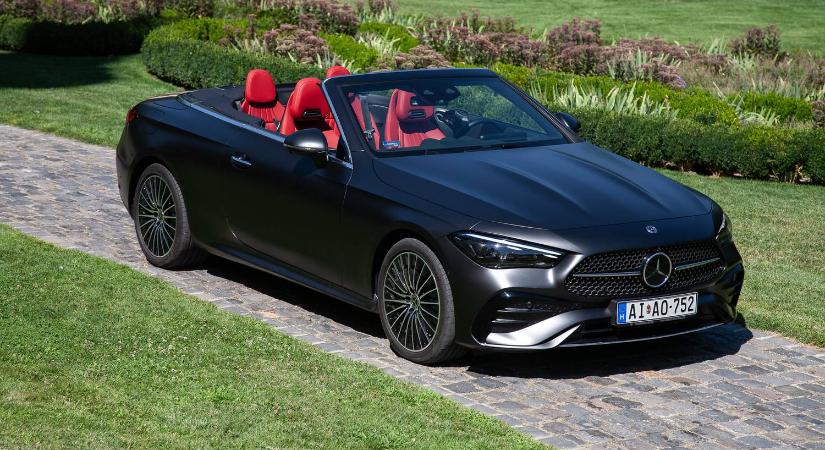 Selyemszürke köpőcsésze - Teszt: Mercedes-Benz CLE 450 Cabriolet - 2024.