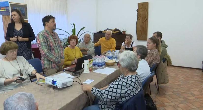 A civil fórumon bemutatták a Petőfi programot is