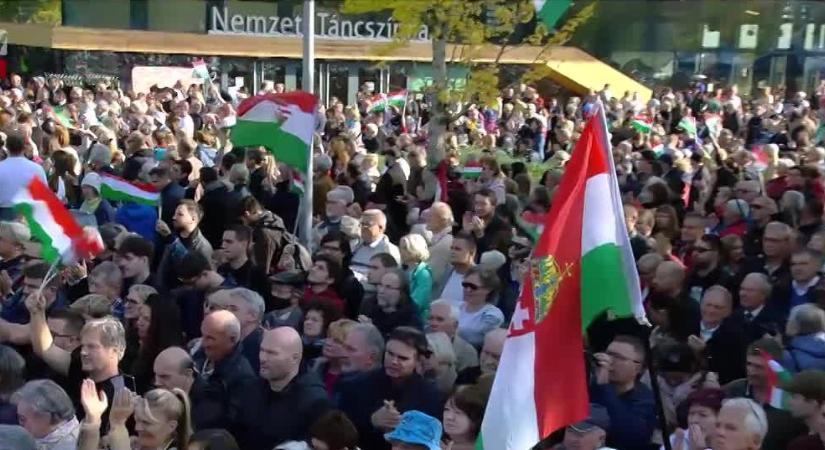 Boros Bánk Levente: A korábbinál is erőteljesebb külföldi beavatkozásra számíthatunk  videó