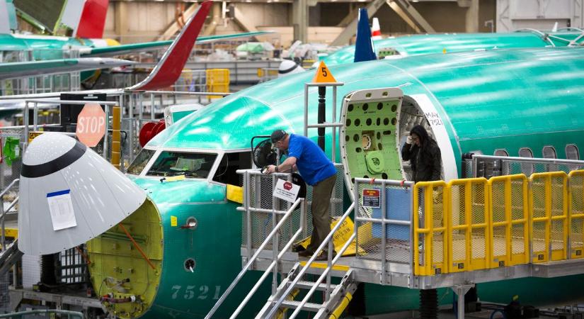 Harmincöt százalékos béremelés sem elég a dolgozóknak, folytatódik a Boeing vesszőfutása