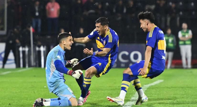 VIDEÓ: egymás után négy tizenegyest védett a Boca Juniors fiatal kapusa