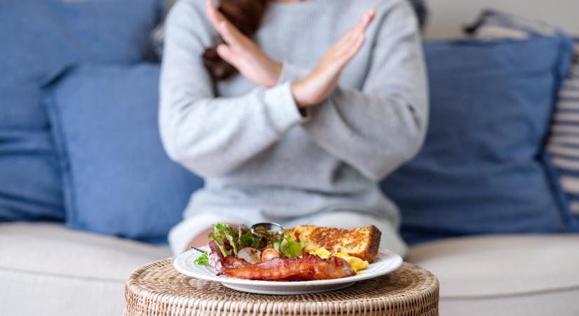 Eddig odavolt a húsért, de egy ideje undorodik tőle? Így jelez a gyomorrák