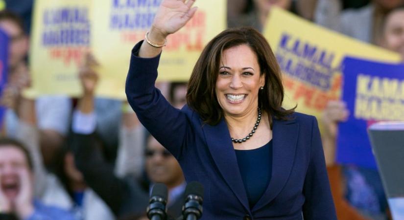 Ferenc pápa által kiátkozott érsek: Kamala Harris a sátánnak engedelmeskedik