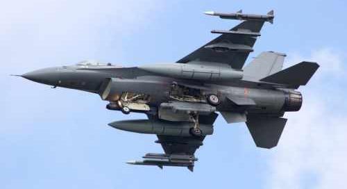 Erdélybe F-16-os vadászgépek érkeztek