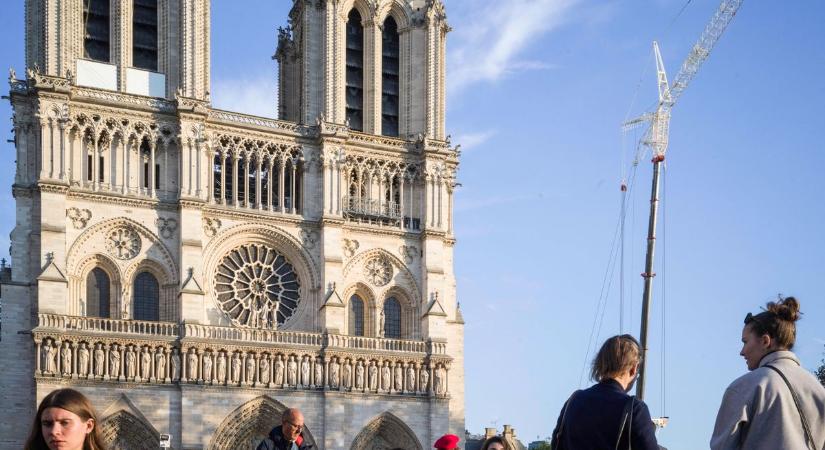 A francia kormány fizetőssé tenné a belépést a Notre-Dame-ba – az egyháznak nem igazán tetszik az ötlet