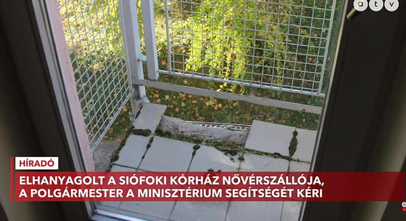 Borzalmas körülmények között élnek a nővérszálló lakói Siófokon