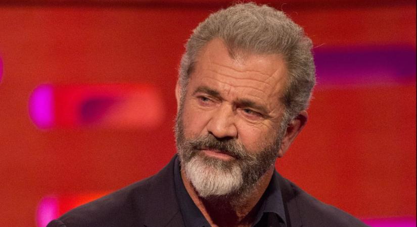 Mel Gibson Trumpra voksol, mert Kamala Harrisnek „annyi esze van, mint egy karónak”